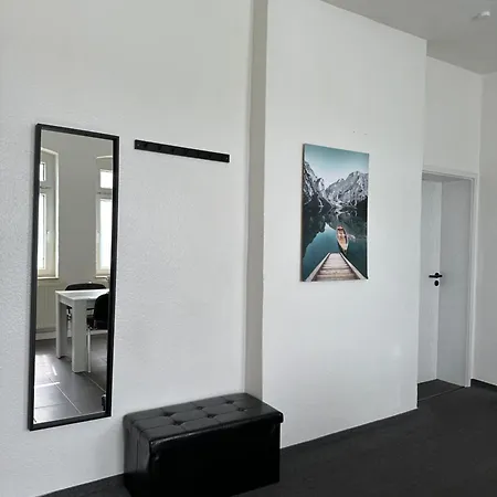 Apartment Flaming House *
