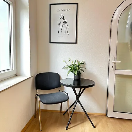 Flaming House شقة